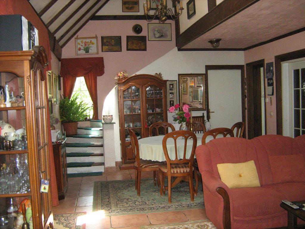 Guest House Westwood Kraljevec Kupinecki Rom bilde
