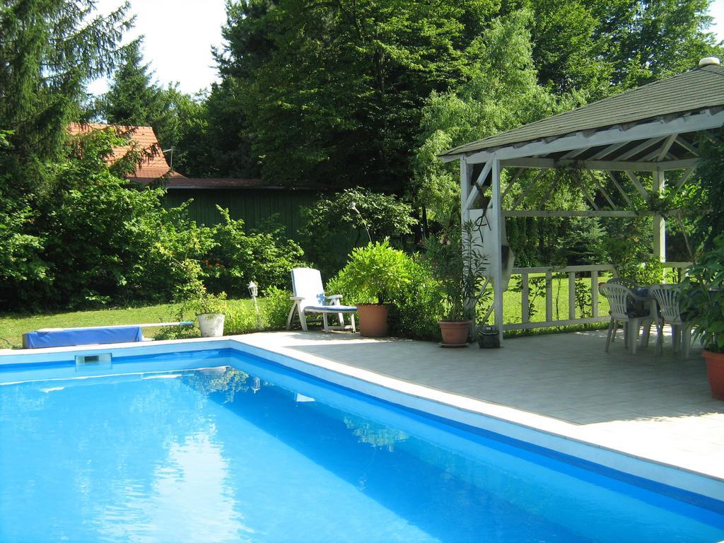 Guest House Westwood Kraljevec Kupinecki Rom bilde