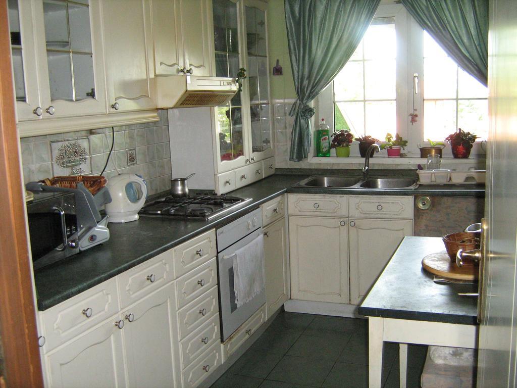 Guest House Westwood Kraljevec Kupinecki Rom bilde